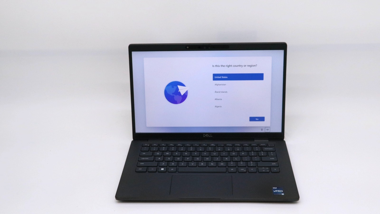Dell Latitude 7330 13″ i7-1265u 16GB 256GB – Good