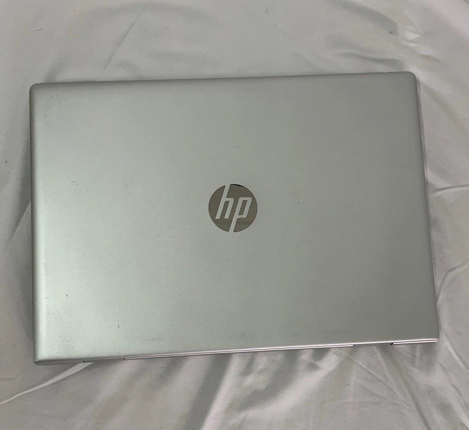 HP ProBook 640 G7 14″ 512GB i7-10610U WIN11P