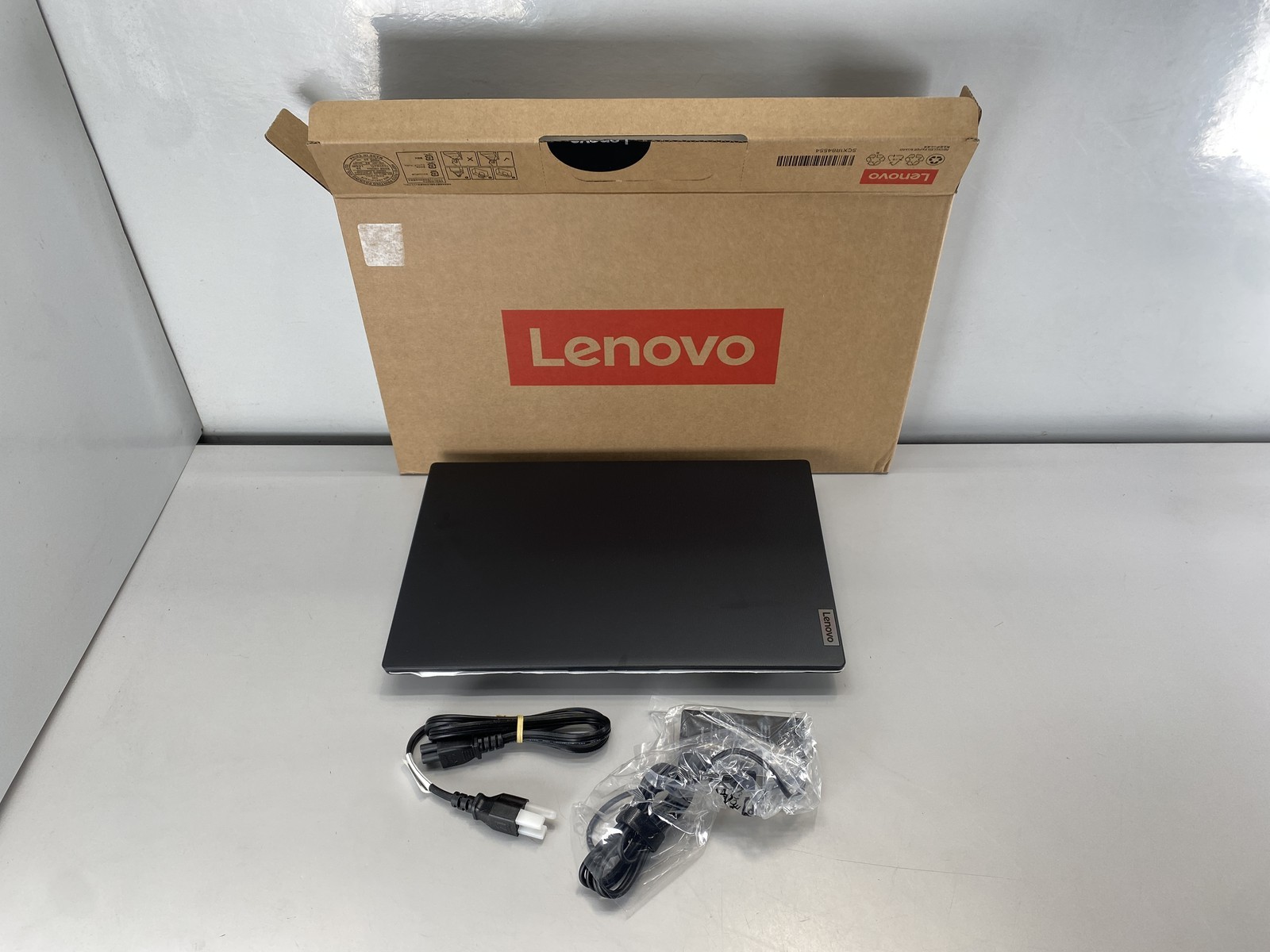 Lenovo Laptop V15 G4 AMN 15.6″ AMD Ryzen 3 7320U 256GB- Black