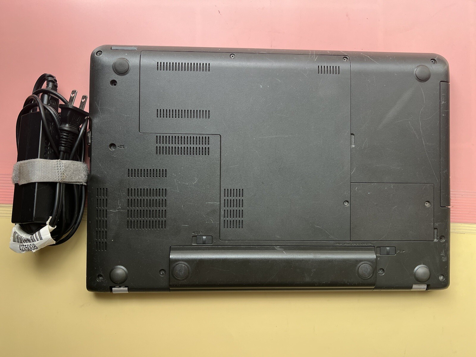 LENOVO THINKPAD EDGE E550 15.6” Core i3-4005U 4GB RAM 500GB HDD WEBCAM 1920X1080
