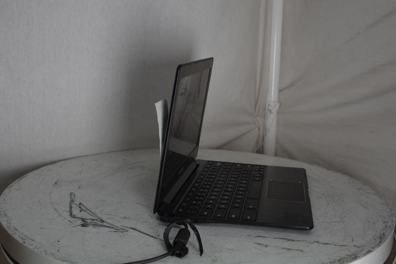 SAMSUNG XE503C12 Chromebook EXYNOS 5 1.3GHz 4GB 16GB SEE NOTES