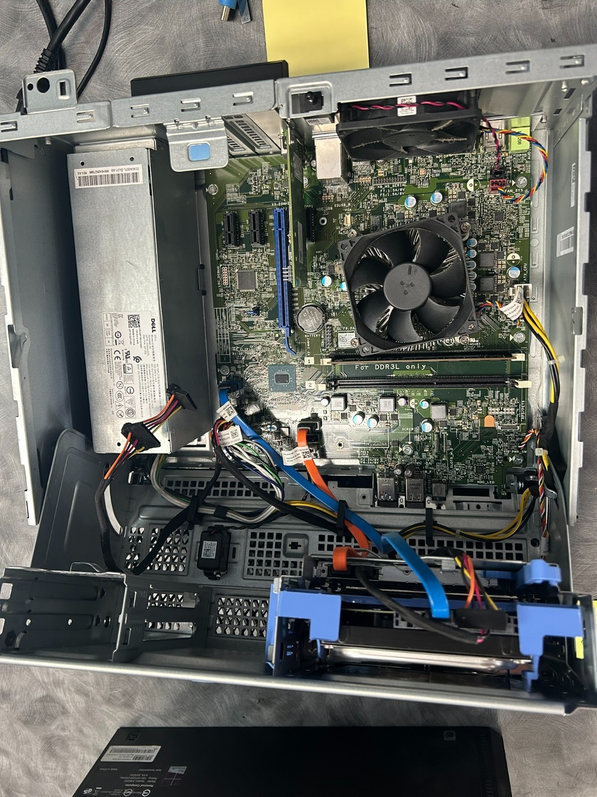Dell OptiPlex 3040 SFF Core i5 8GB RAM 1TB HDD Powers On windows 11, Tested