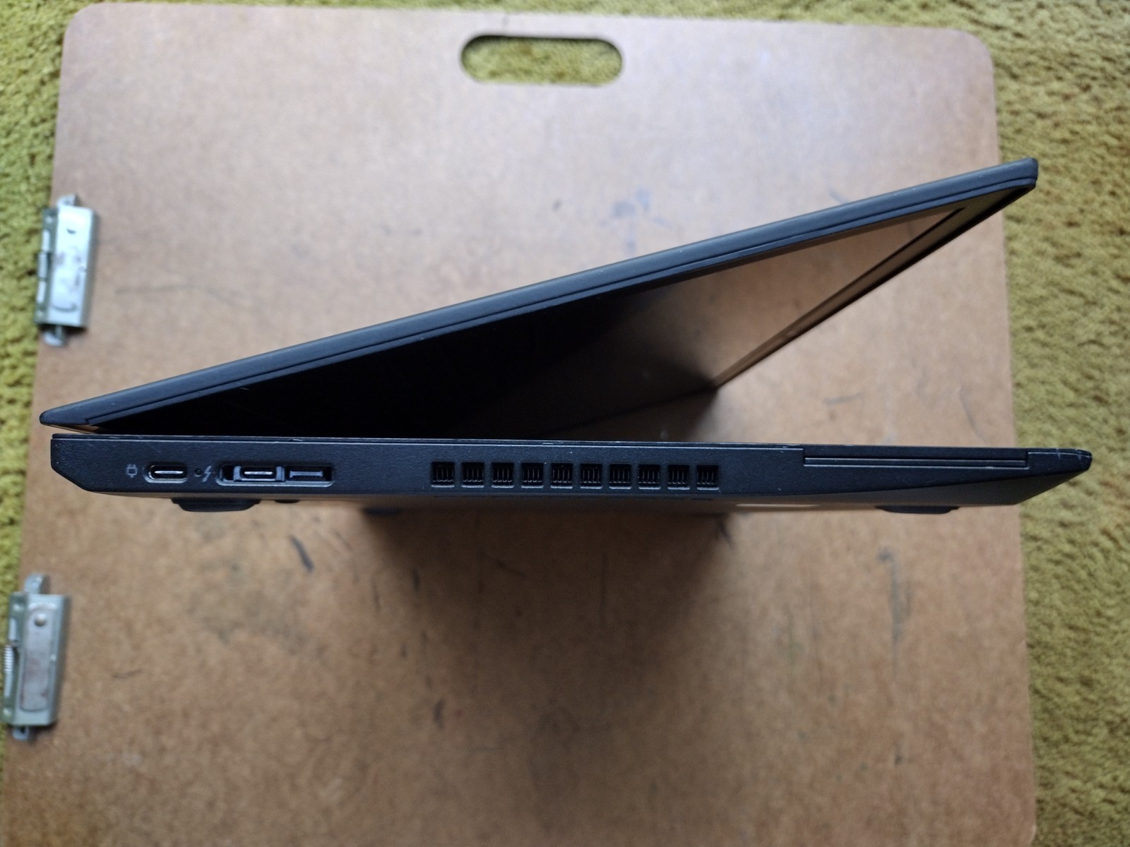 ThinkPad T580 Libreboot i5-8350U 8GB RAM 128GB SSD 61 BAT AC Touchscreen *READ*