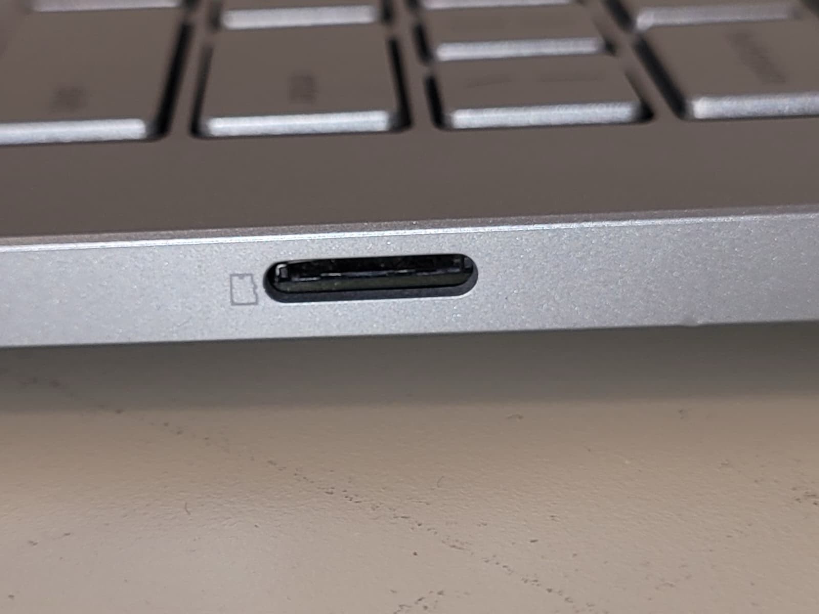 Chromebook laptop Asus 14″ FLIP 360 C433T – ONE YEAR WARRANTY