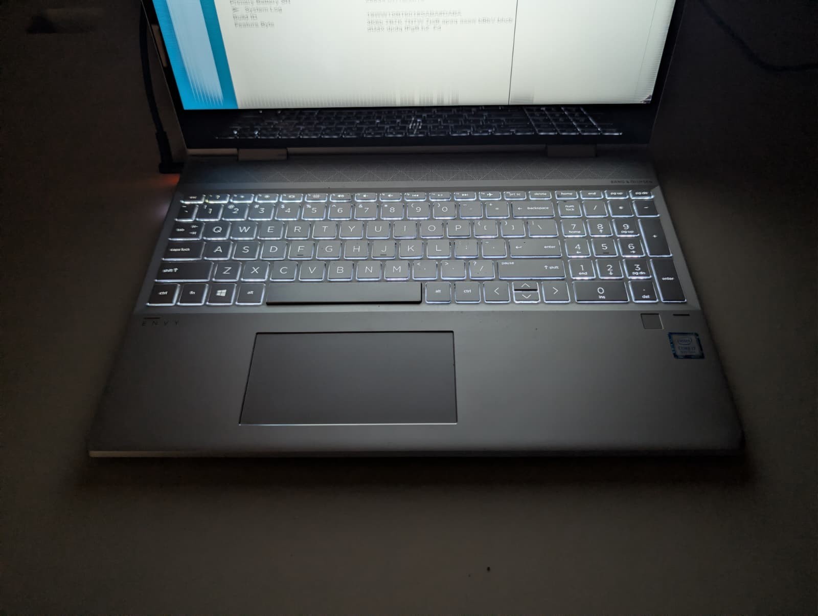 15″ Read! HP Envy x360 15M-DR0 | i7 8th Gen 8GB RAM NO SSD | No Charger | AS-IS