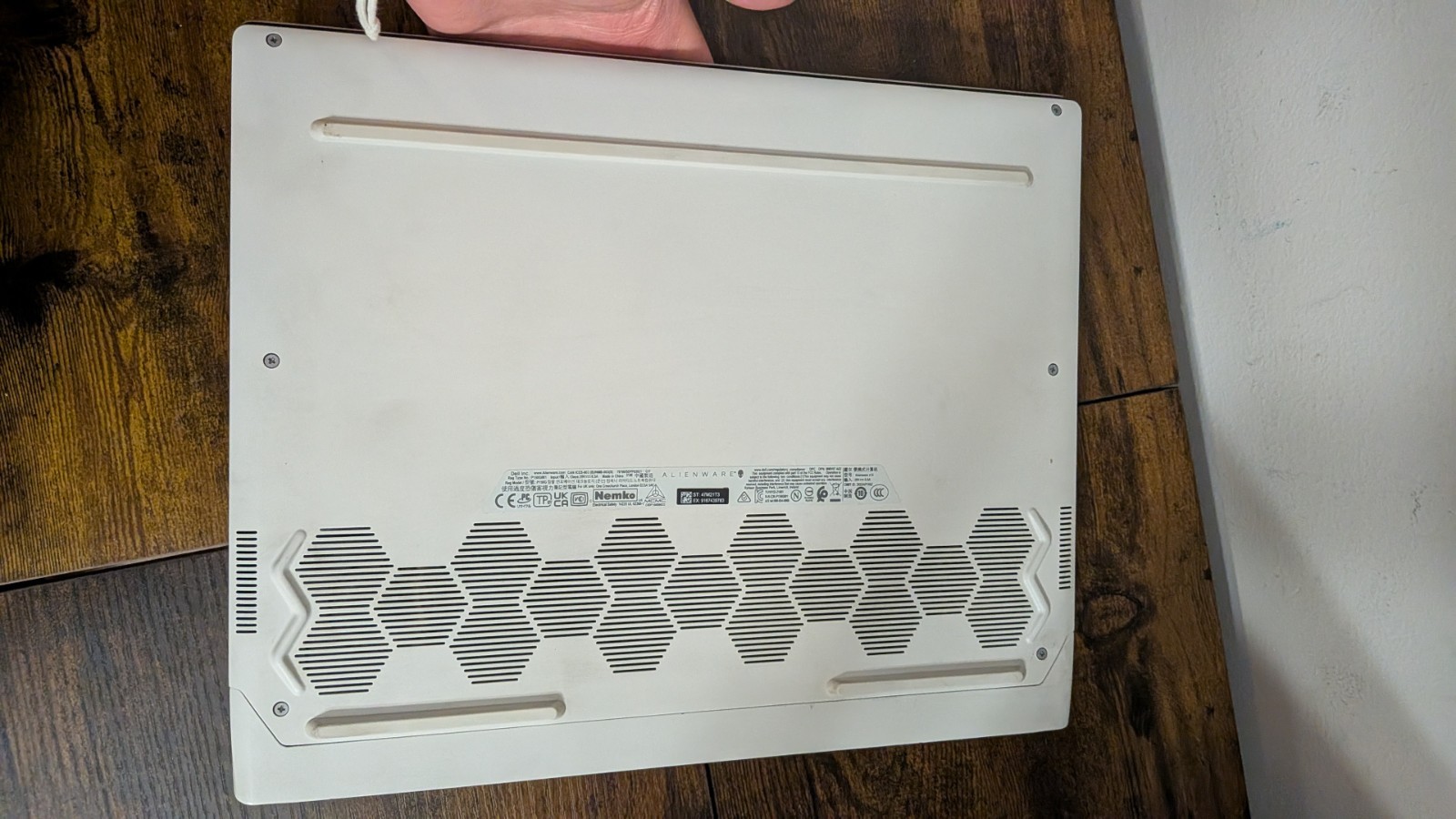 Alienware x14 R1 14 144Hz FHD, Intel Core i7-12700H, GeForce RTX 3060 UNTESTED