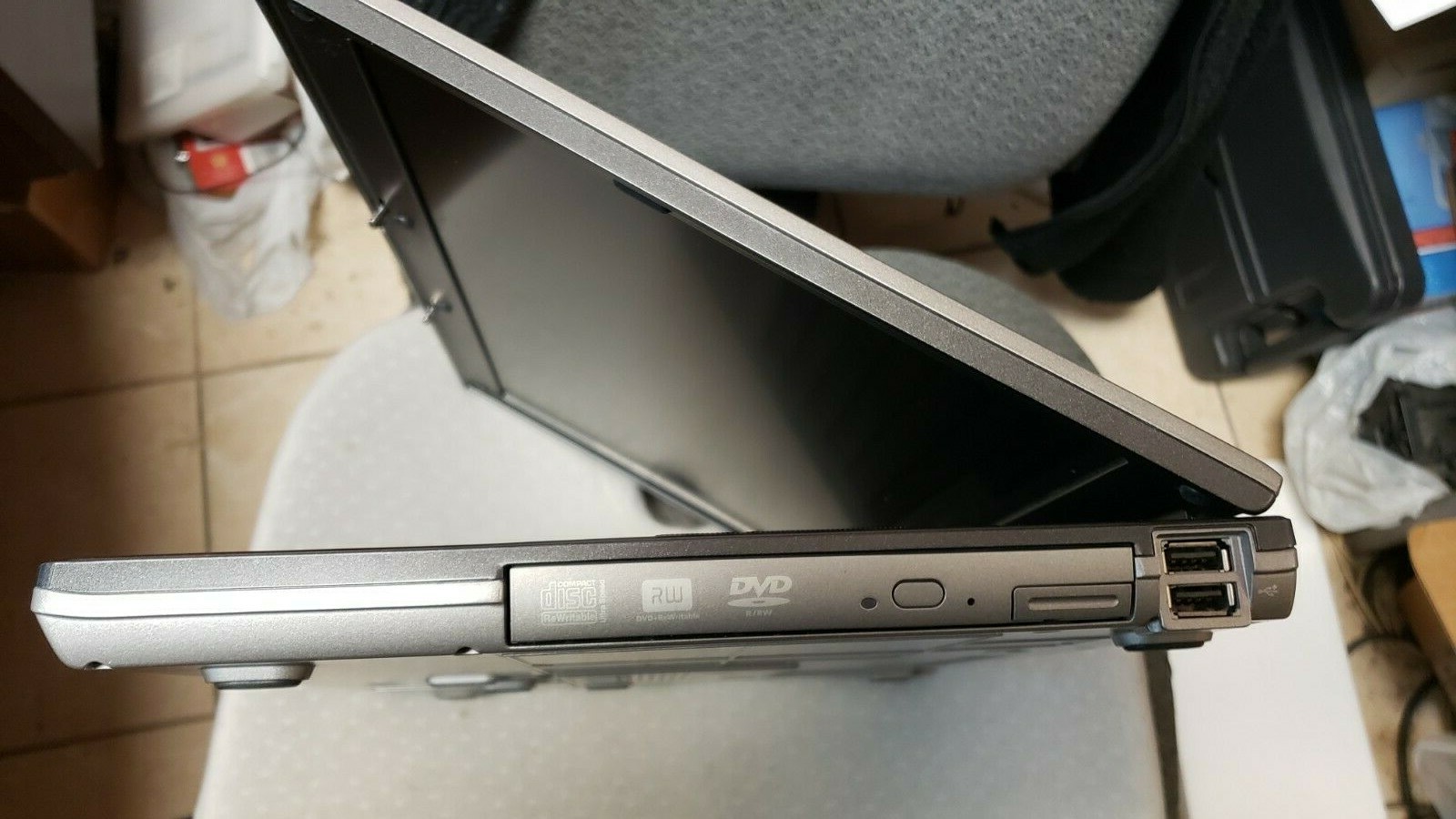 Dell Latitude D830 Intel 1.80Ghz/2.5GB/120GB HD/Nvidia/Wifi/Bluetooth/WinXPPro