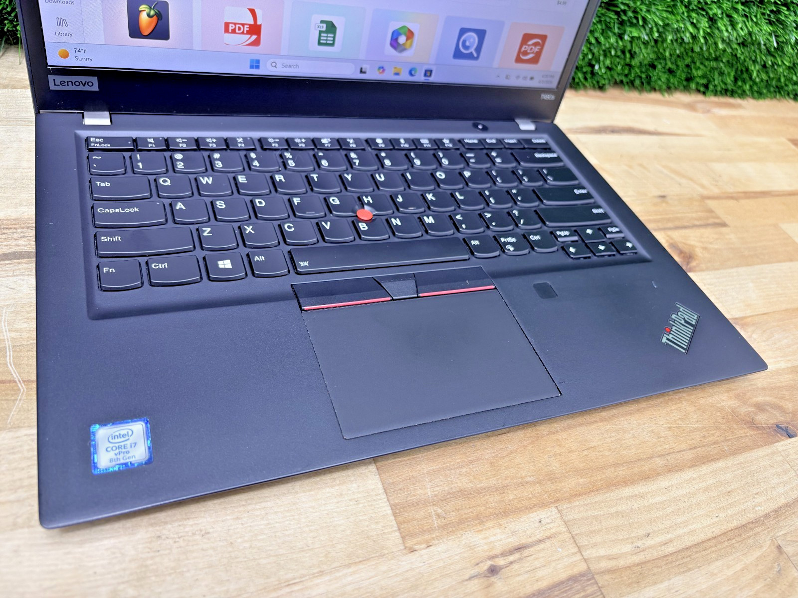 Lenovo ThinkPad T490s Intel i7-8th Gen 1.90GHz 16GB RAM 256GB SSD Windows 11 P*