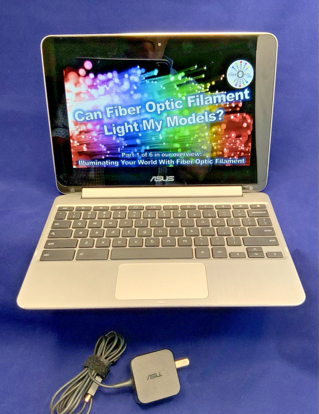 ASUS Chromebook Flip C100PA 10” Touch 4GB 16GB w/ 64GB SD Card & Charger – Mint