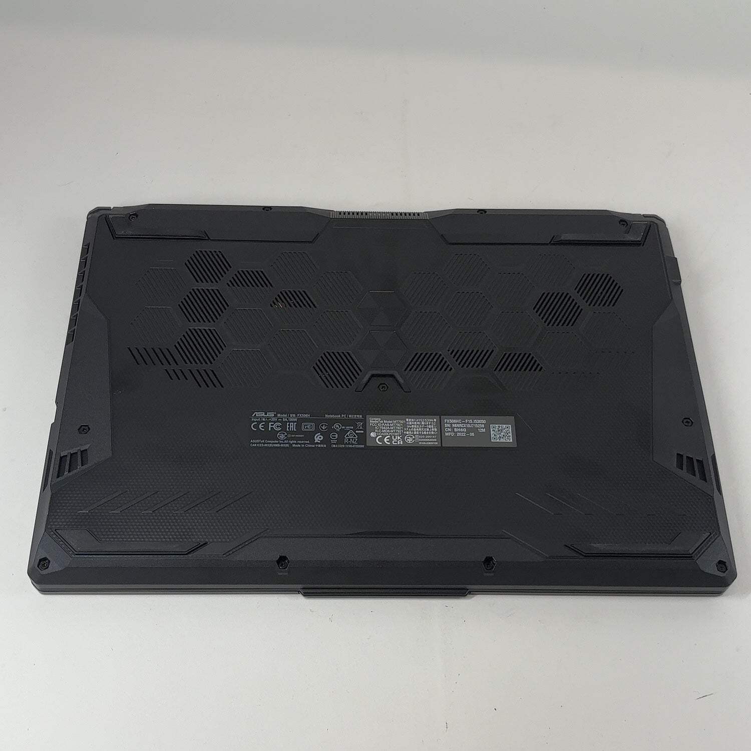Asus TUF F15 FX506HC 15.6″ i5-11400H 2.7GHz 8GB RAM 512GB SSD GeForce RTX 3050