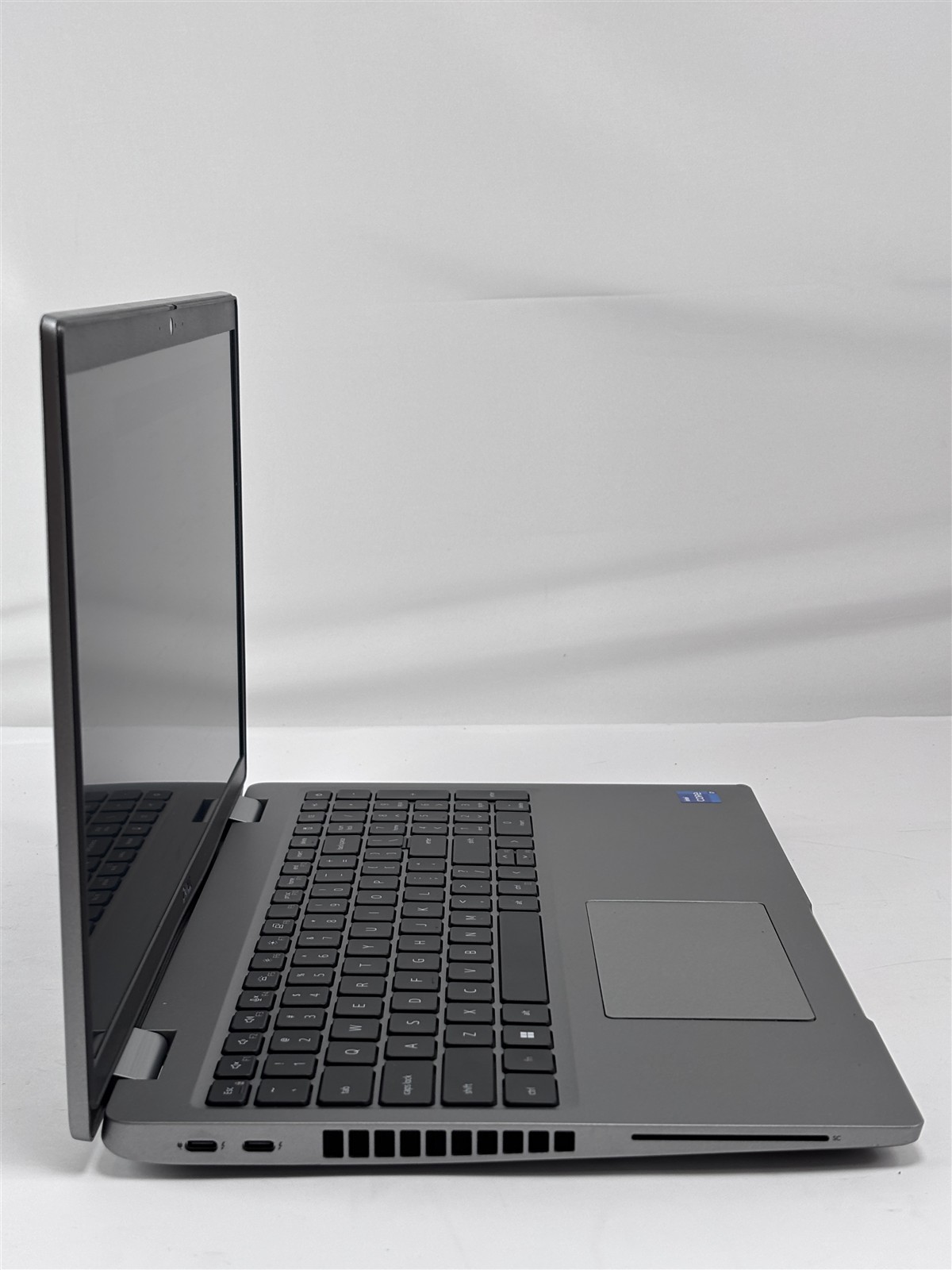 Dell Precision 3560 15.6″ 16GB 256GB SSD Core i7-1185G7 NVIDIA Quadro T500