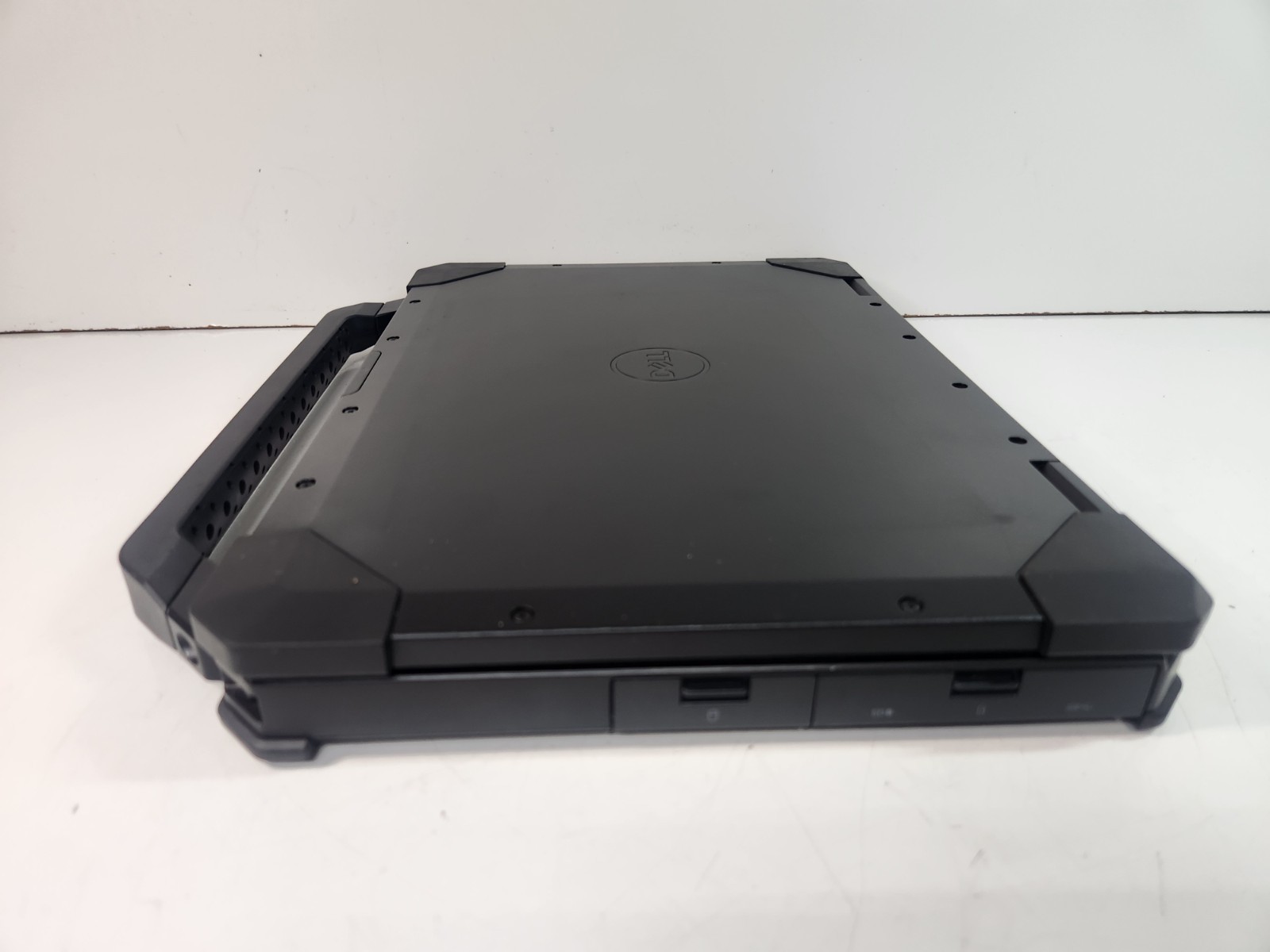 Dell Latitude 14 5420 Rugged✓FHD TOUCH✓i7-8650U✓32GB RAM✓512 GB SSD wind 11 pro