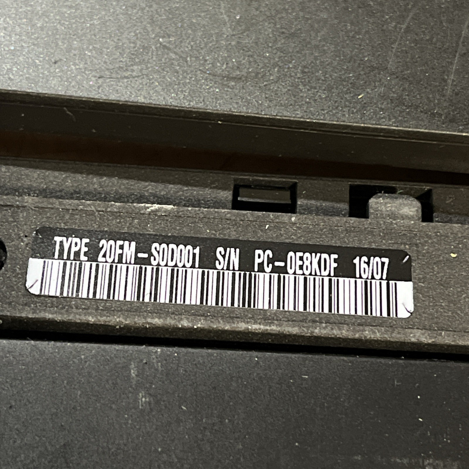 LENOVO T460 INTEL CORE I5-6300U 2.40GHZ 8GB RAM NO HD