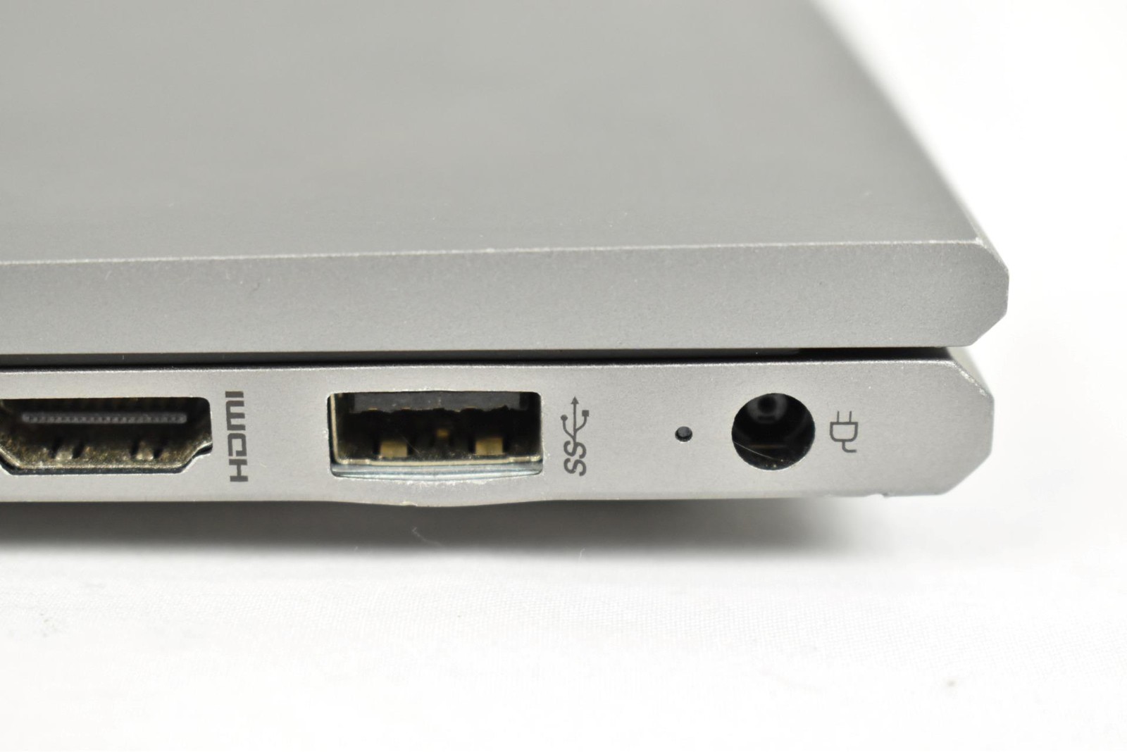 HP Z Book Firefly 15 G7 i5-10210U 1.6GHz 16GB 256GB SSD 15.6″ No OS *See Detail*