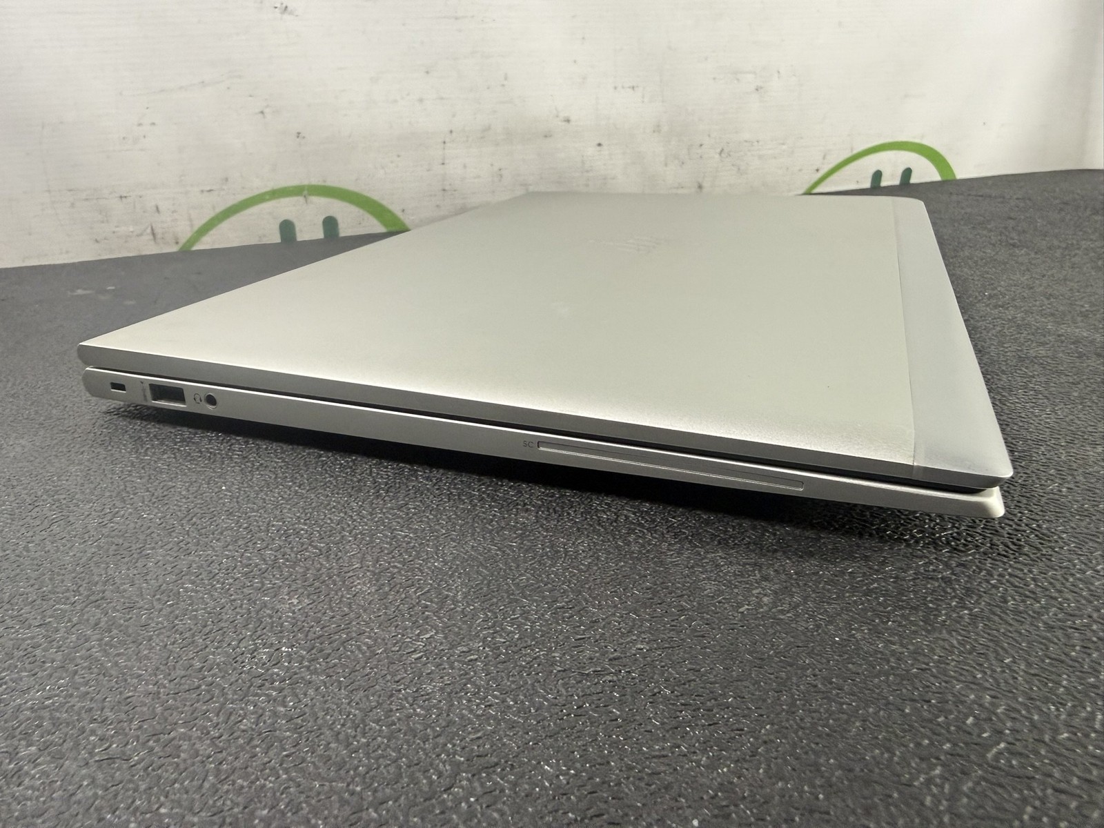 HP EliteBook 850 G8 15.6″ i5-1135G7 2.4GHz 16GB DDR4 256GB M.2 Laptop – READ