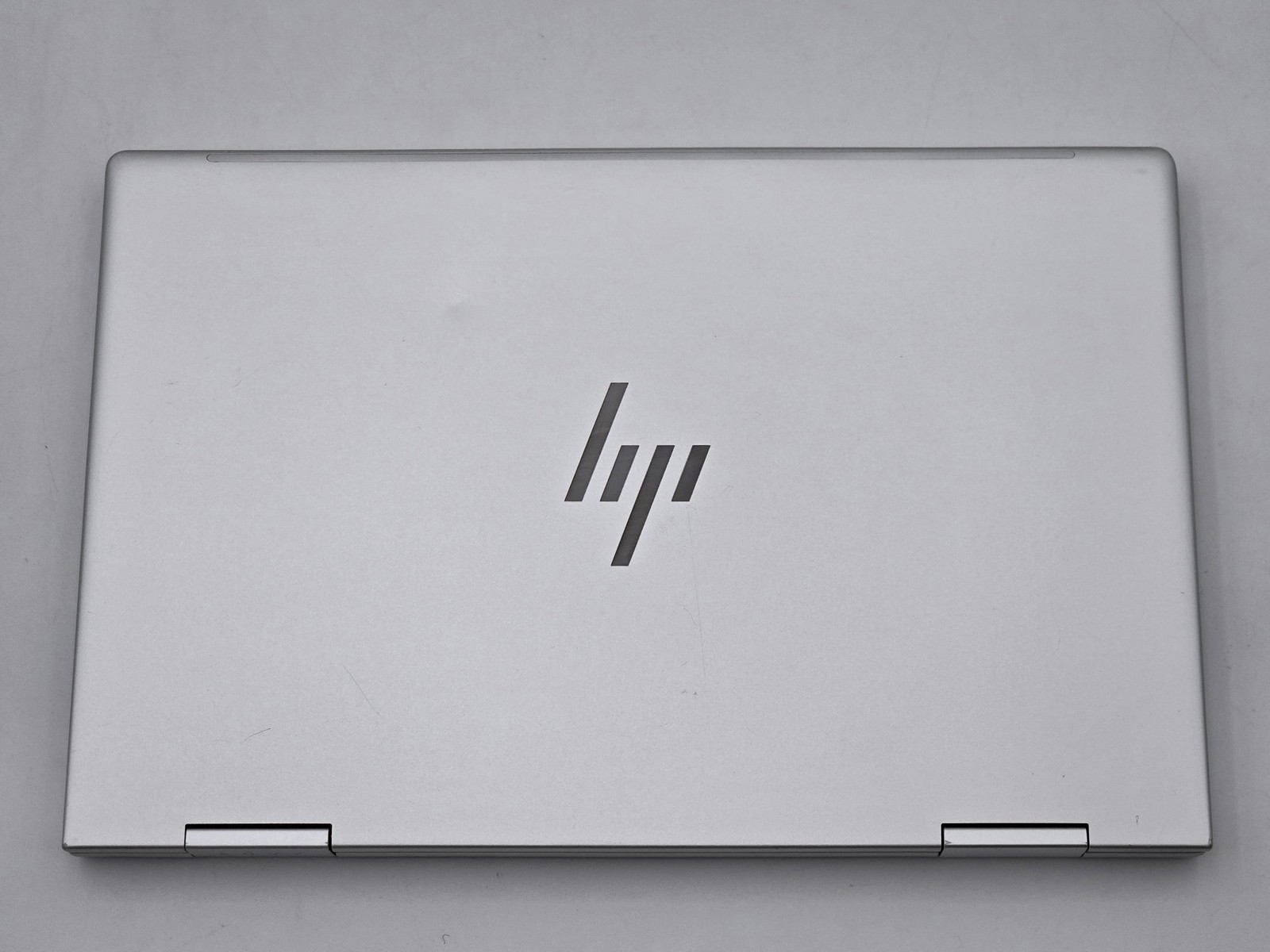 HP Envy x360 Laptop 14-es1013dx 2-in-1 14″ FHD Touch 5 120U 512GB 8GB W11