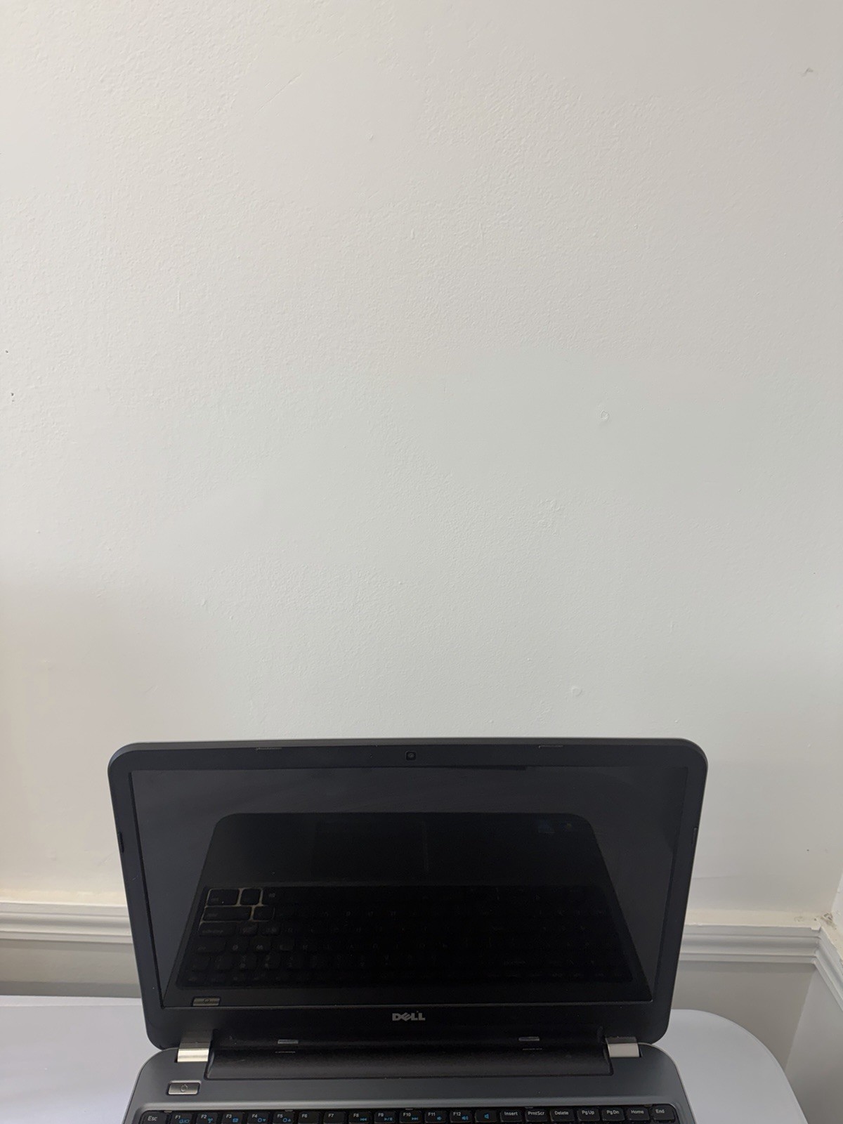 Dell Inspiron 5537 Laptop – Good Screen – Intel i7-4500U – Read Des