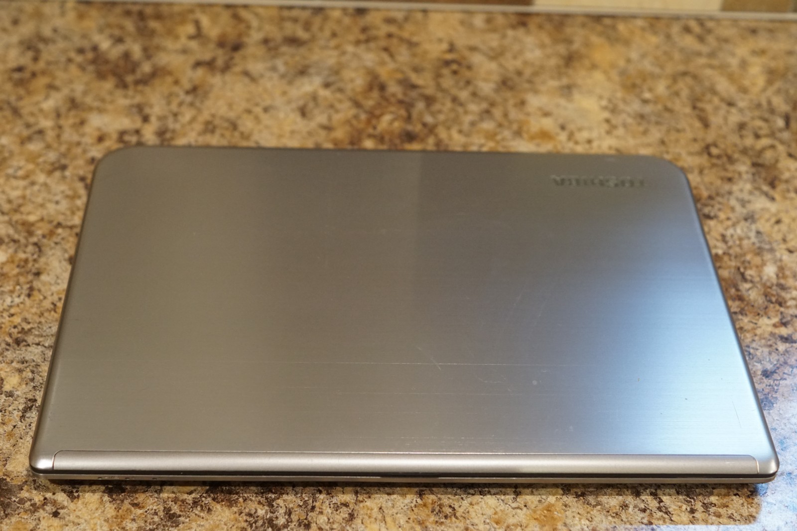 Active 25H2 WIN11 Home Touchscreen Toshiba E45t @2.30GHz,8GB RAM,750GB HDD