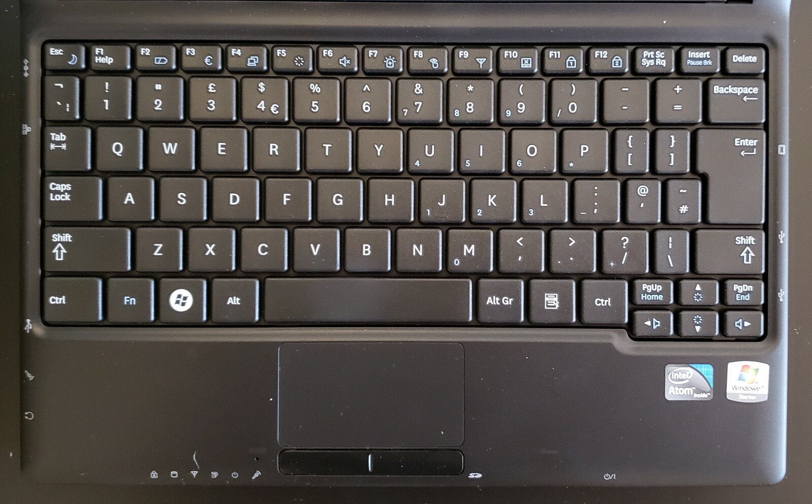 Open Box Samsung Netbook N145 Plus (NP-N145-JP02UK) (10.1″/Atom N450/1GB DDR2)