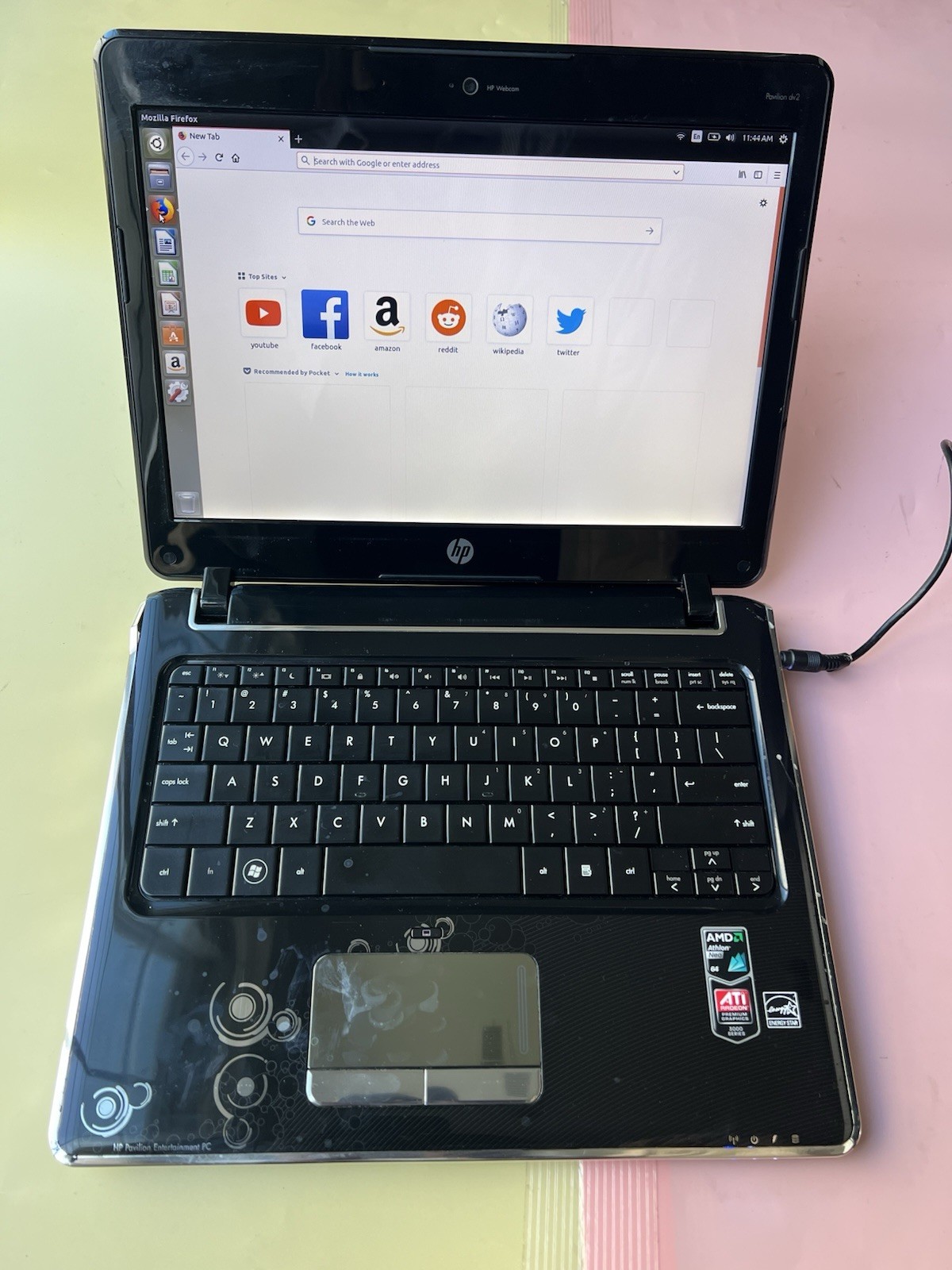 HP Pavilion Dv2 AMD Athlon 2GB RAM 500GB HDD WEBCAM HDMI