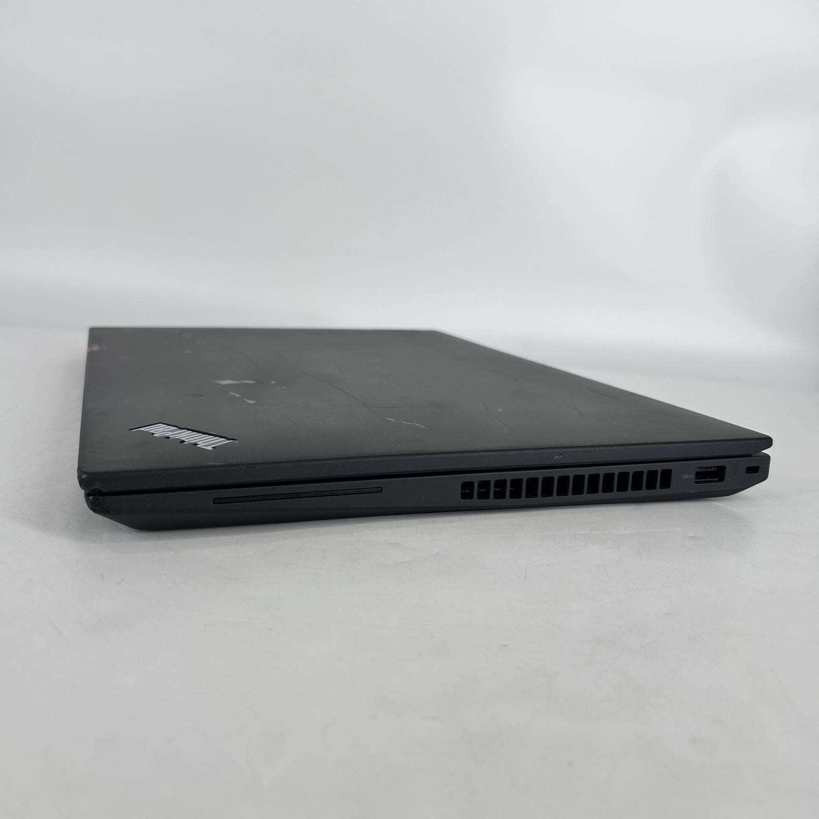 Lenovo ThinkPad P16s Gen 1 FHD+ TOUCH 2.1 GHz i7-1260P 16GB 512GB SSD T550 Good