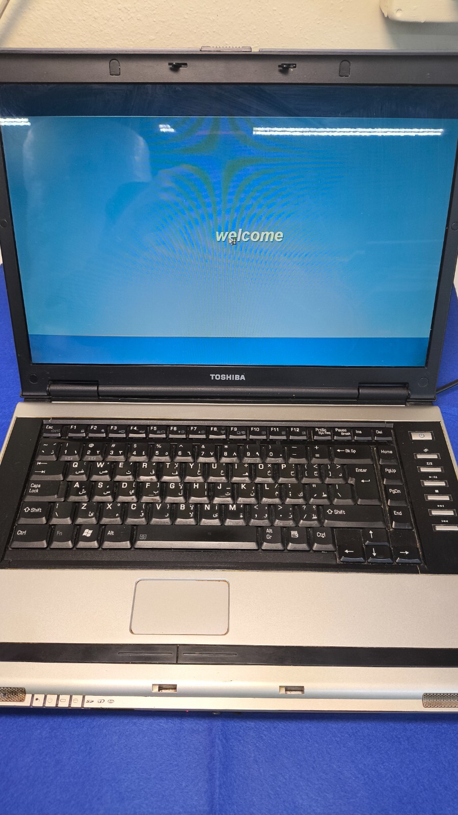 Toshiba Vintage 15″ Satellite A110 laptop Intel Pentium 2GB / 80GB HDD Win XP