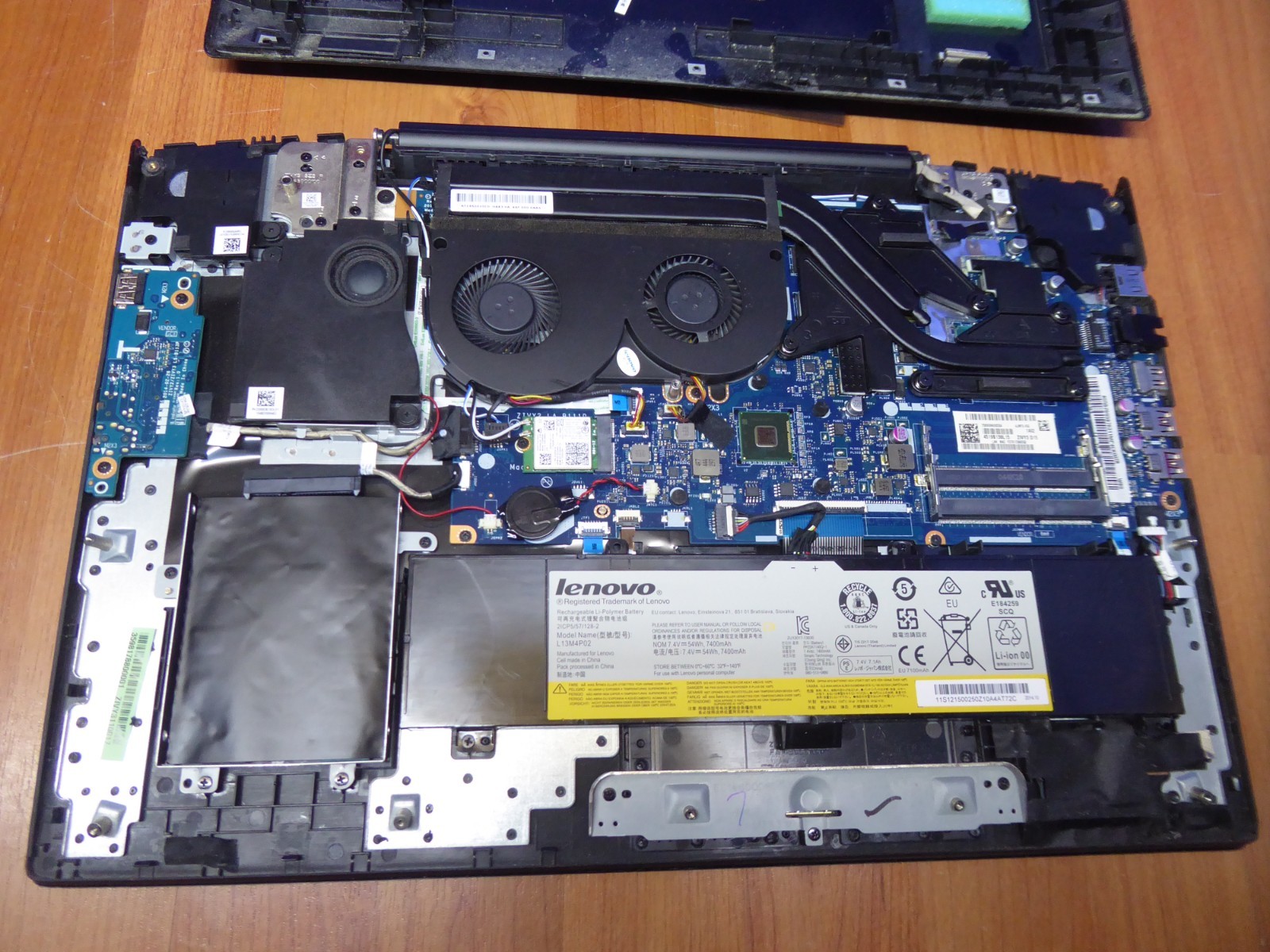 LENOVO y70-70 TOUCH 17.3″ LAPTOP for parts or fix – sold as-is as pictured 80du