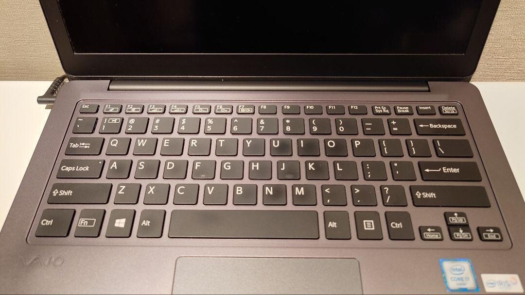 Sony Vaio Z Laptop VJZ1311 RAM:16GB SSD:256GB Core i7 6567U Win10 Pro