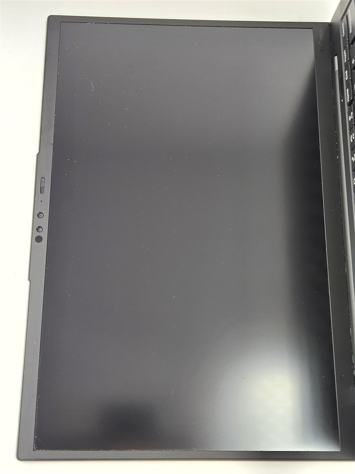 Lenovo 14″ ThinkPad X1 Carbon i7-1265U 512GB SSD 16GB RAM Gen 10
