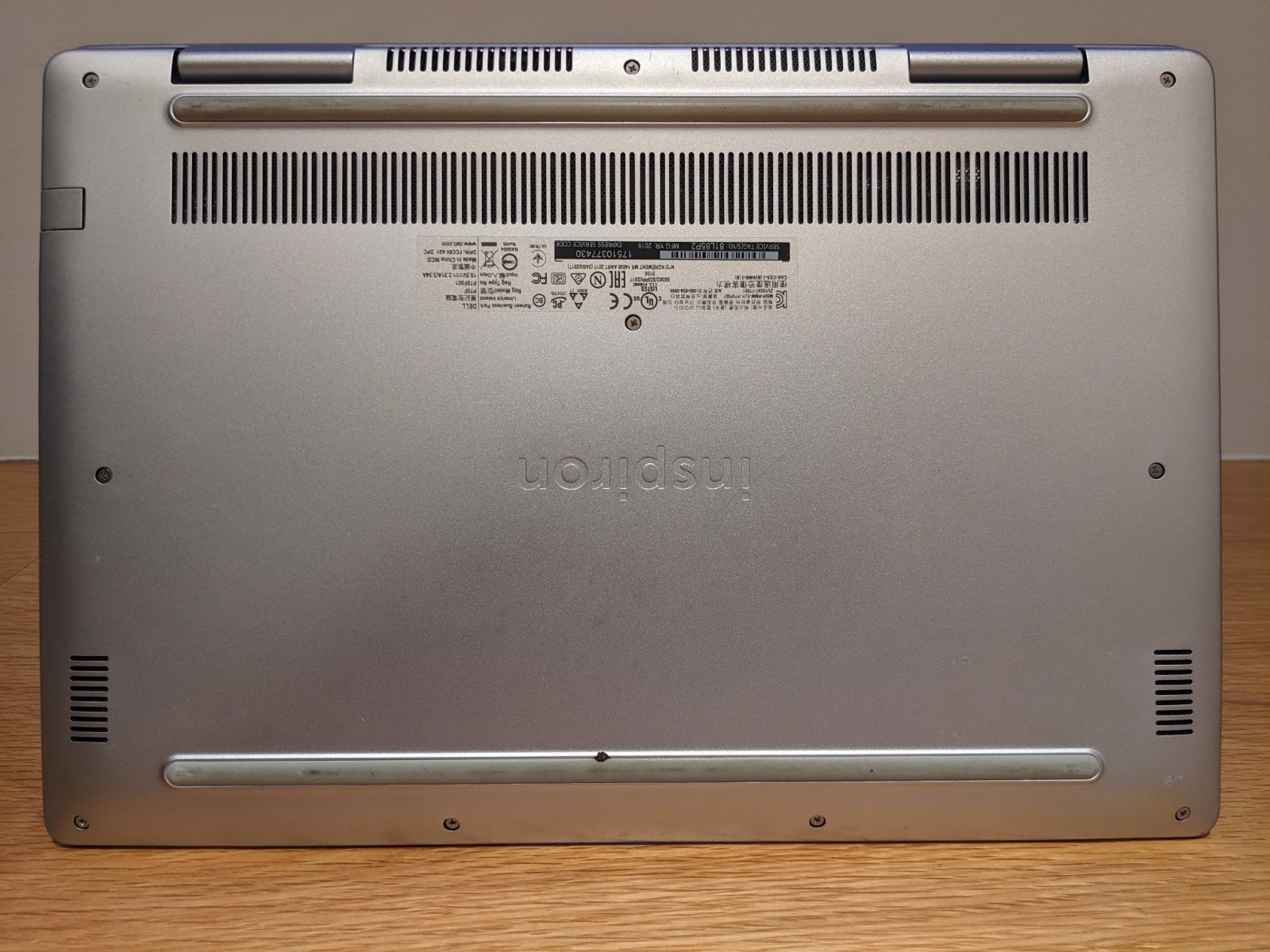 Dell Inspiron 7573 15″ – i7-8550U – 16GB RAM – MX130 – 1.2GB Storage *NEW BATT*