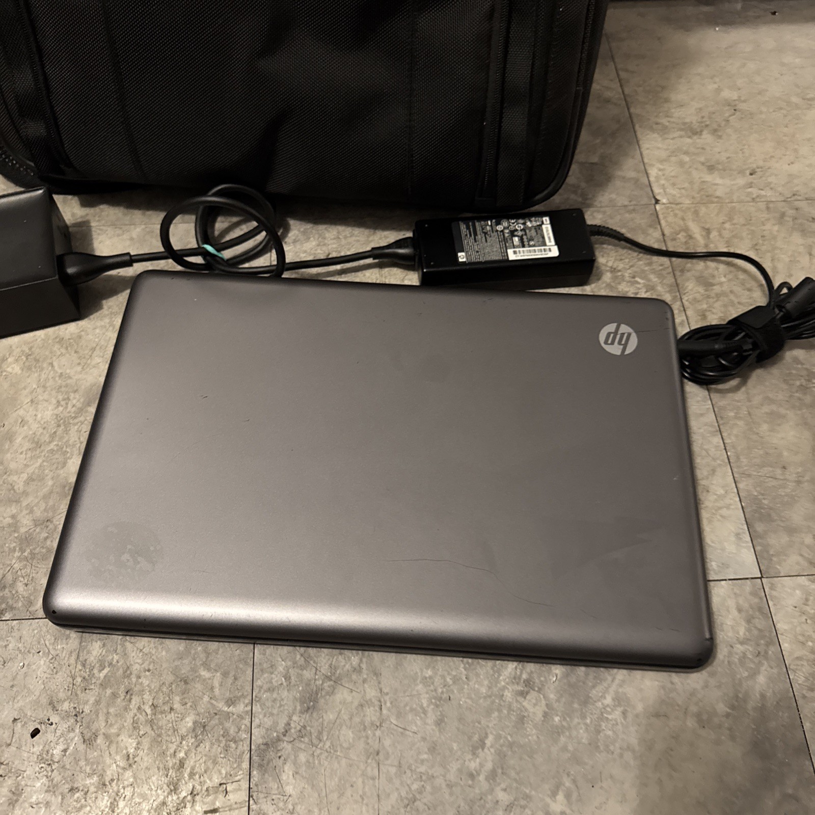 HP 2000-216NR AMD E-350 1600MHz 4gB Ram OEM Windows 7 No Battery 500 GB HDD