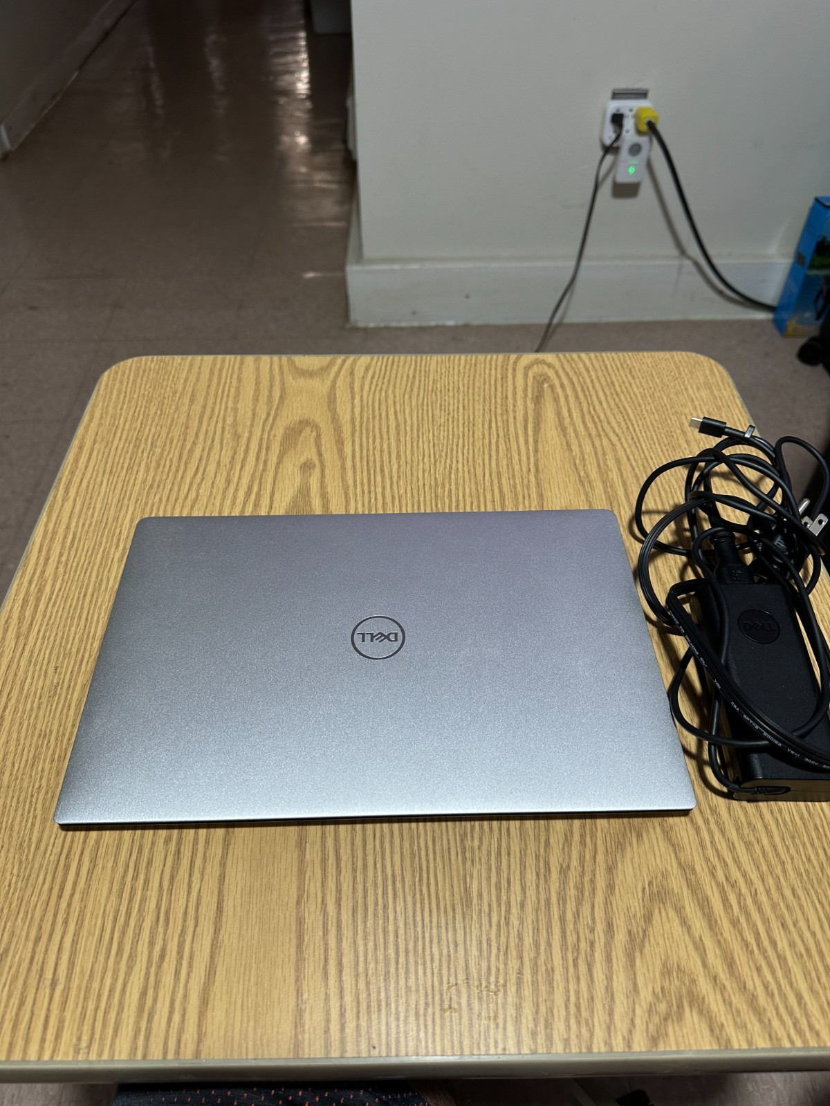Dell XPS 13 9305 13.3″ Silver 2.8GHz i7-1165G7 16GB RAM 512GB SSD-TouchScreen