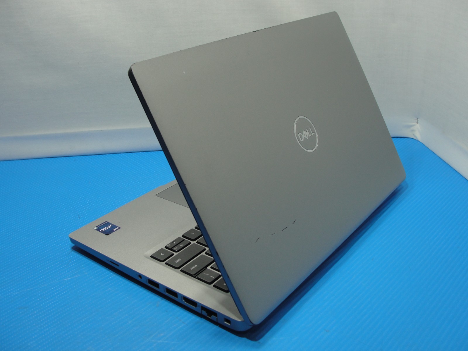 Dell Latitude 5430 14″ FHD 4G LTE i5-1235U 1.3GHz 16GB 256GB SSD W11Pro+PA