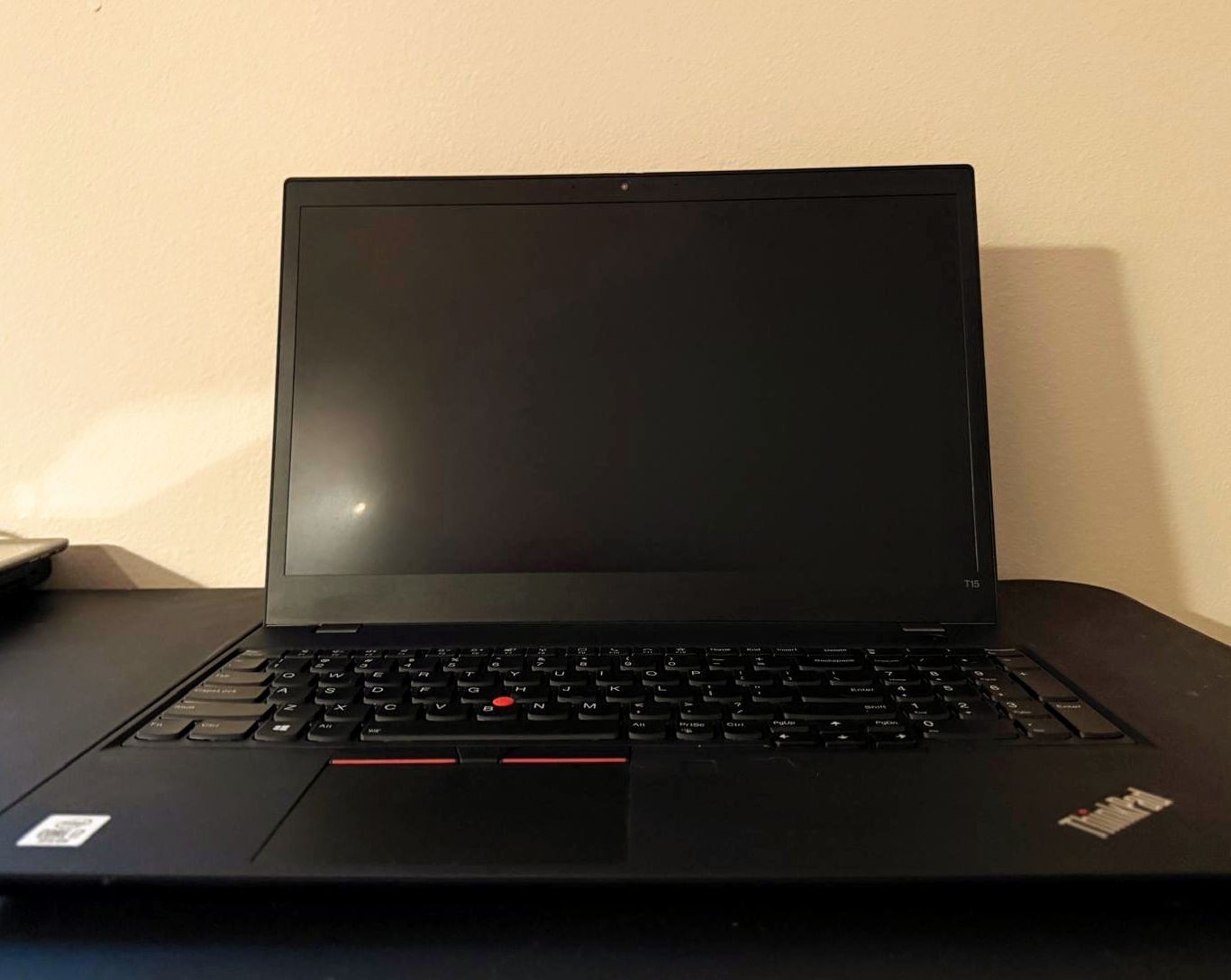Lenovo ThinkPad T15 15.6″ 238GB SSD, Intel Core i7 1th Gen, 16GB RAM