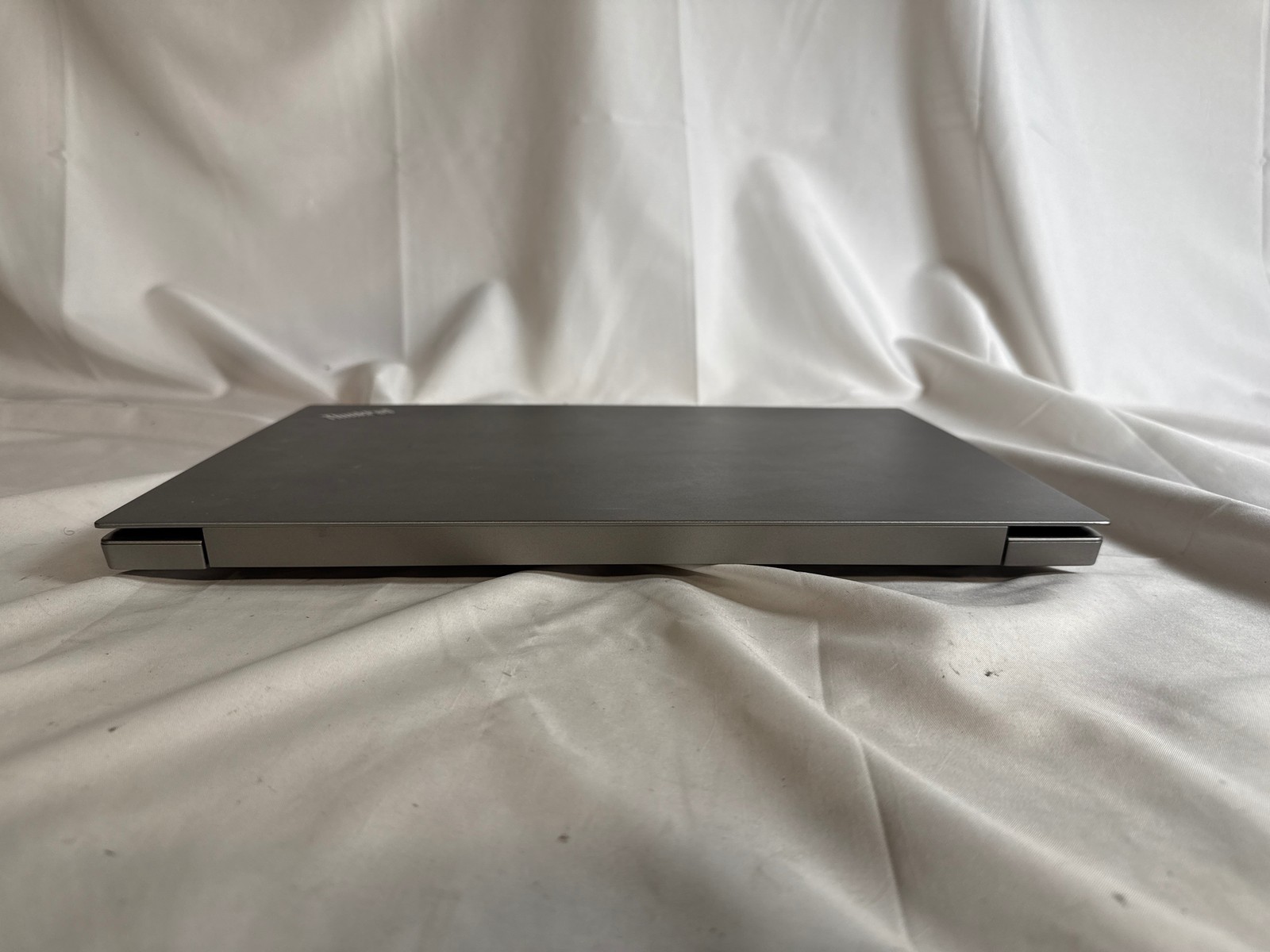 Lenovo ThinkPad E580 Intel Core i7-8550U 8 GB 256GB SSD 15.6″