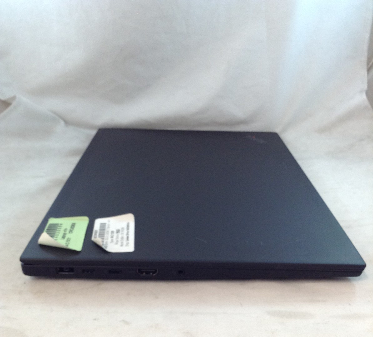 Lenovo ThinkPad P1 Gen 3 Xeon W-10855M 32GB RAM Quadro T2000 W11P No adapter