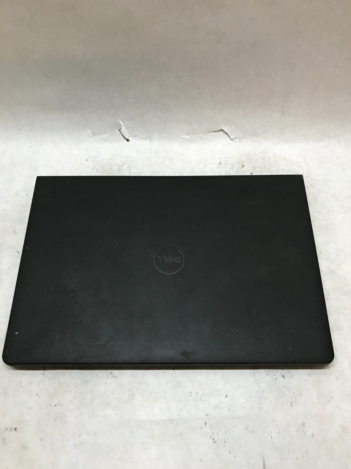 Dell Inspiron 15 3567 15″ Laptop i3-7130U 4GB RAM NO HDD/OS Cracked For Parts DW