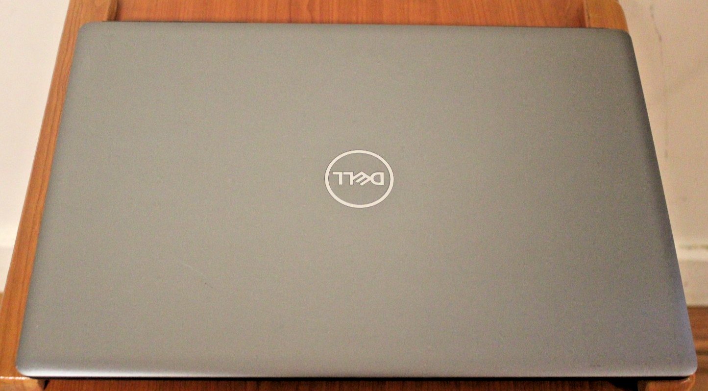 DELL PRECISION 7560 i7-11850H @ 2.50 GHz 8 GB RAM SSD 512 GB NVIDIA RTX A2000 WI