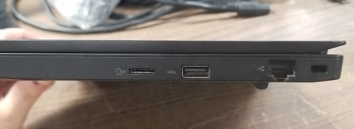 Lenovo Thinkpad E590 W/ 8GB RAM 256GB SSD, i5-8265U @ 1.60GHz. *READ⬇️*