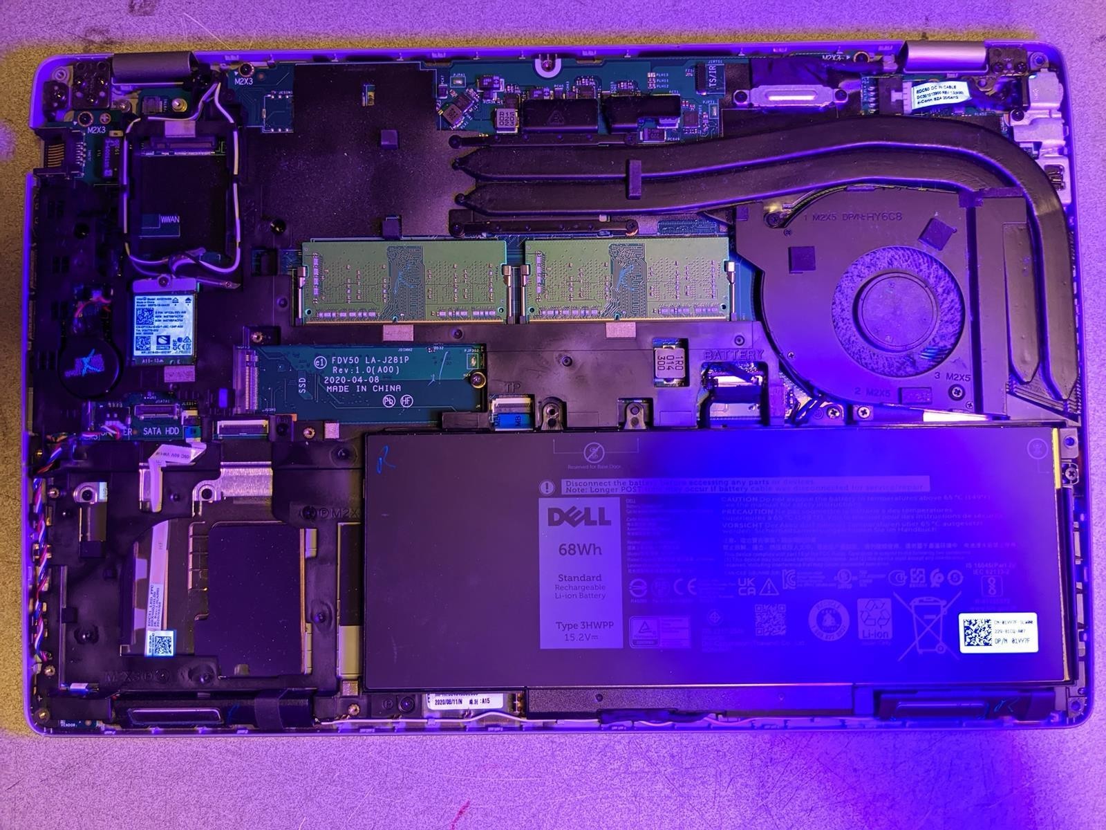 DELL LATITUDE 5511 i7-10850H @ 2.70 GHz, 8GB RAM, NO HDD/OS