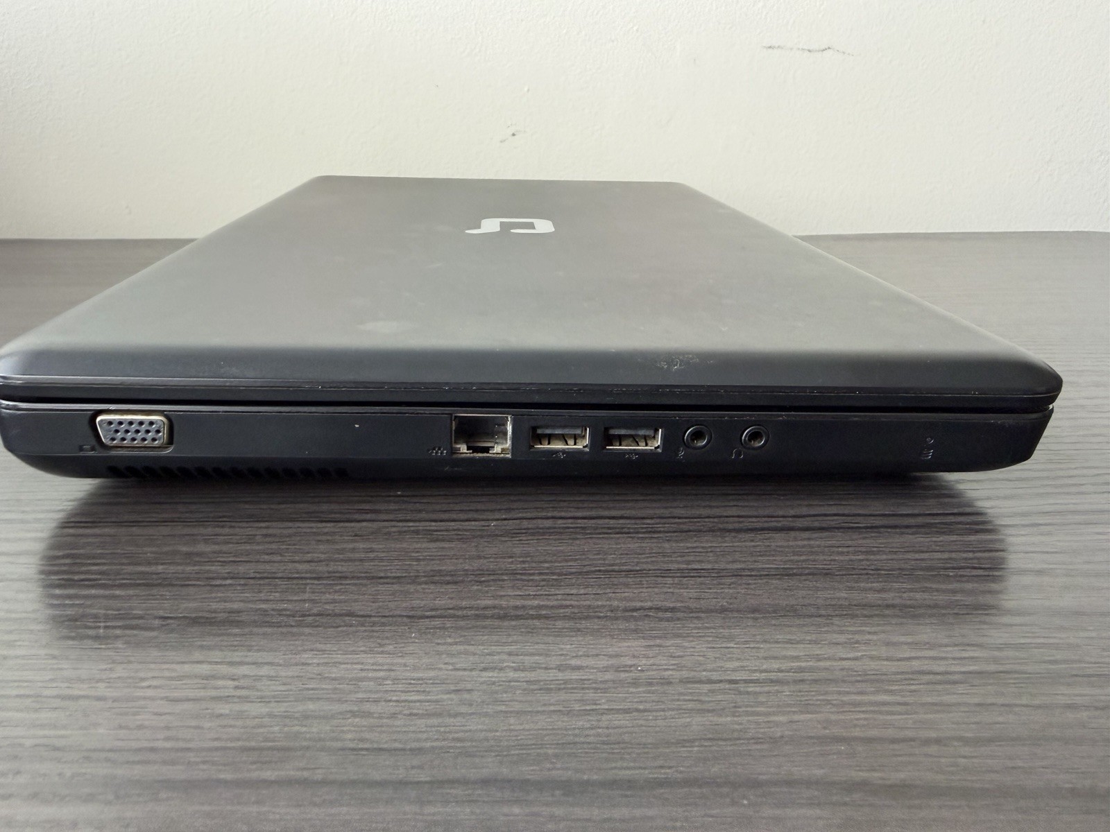 Compaq Presario CQ56 Laptop for Parts Only No Power Supply