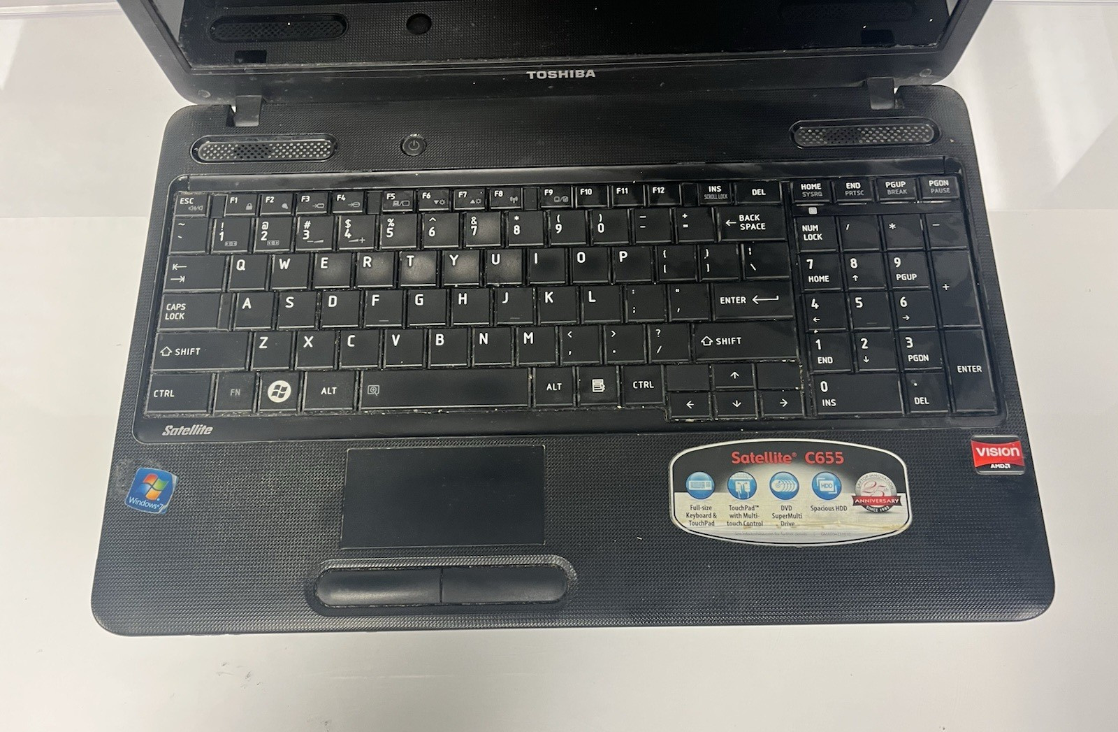 Toshiba C655D-S5088 AMD Athlon II P340 Dual Core 2.20GHz 4GB RAM 500GB HDD