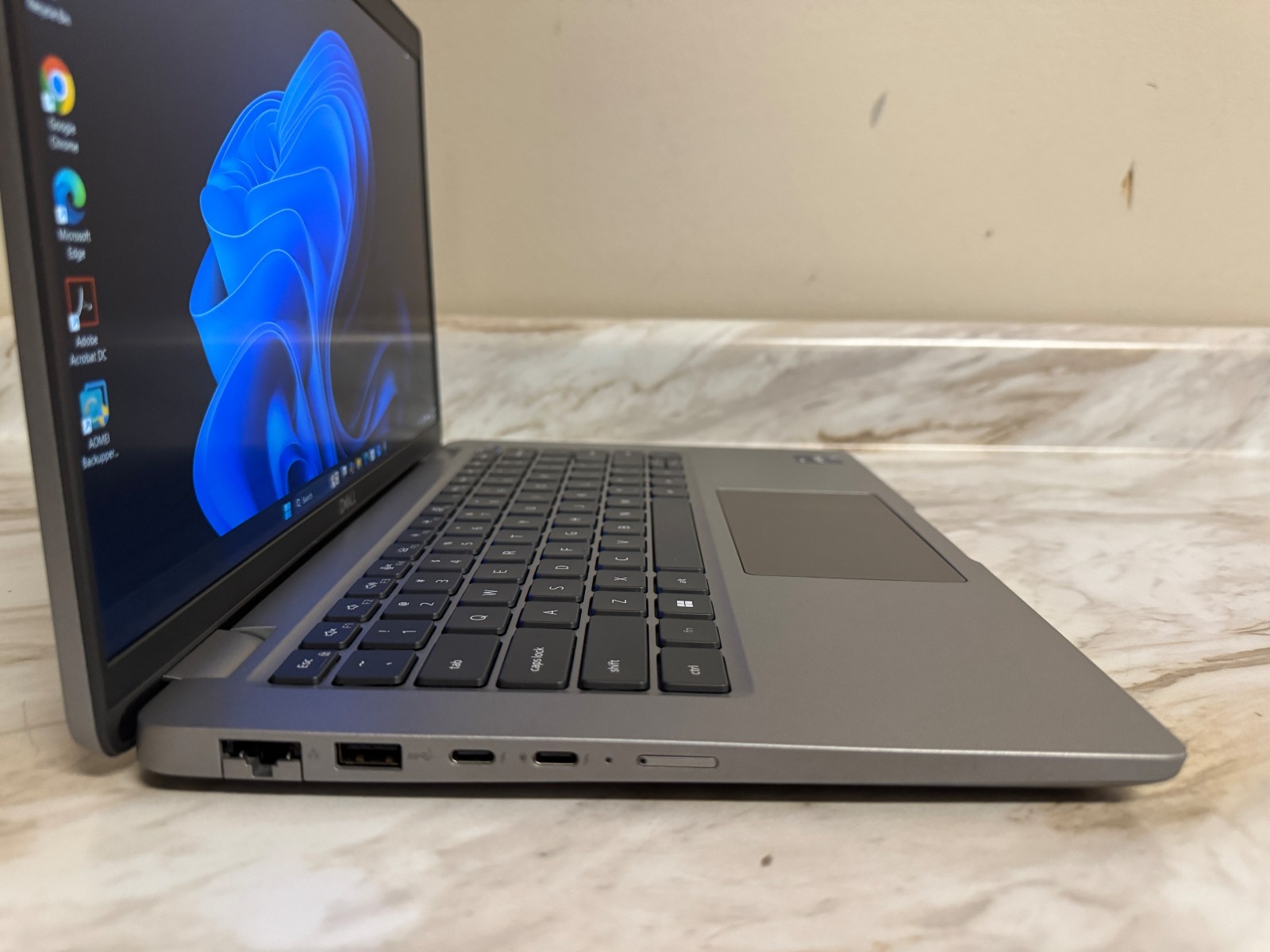 Dell Latitude 5440 Laptop – i7-1365P – 32GB DDR5 256GB Ram W11P Warranty IRCam
