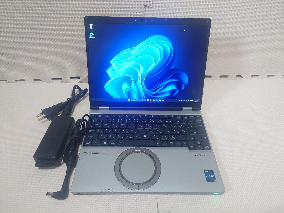 Panasonic Let’s Note CF-SR4 Core i5-1345U 16GB SSD 256GB 12.4in Win11 Pro