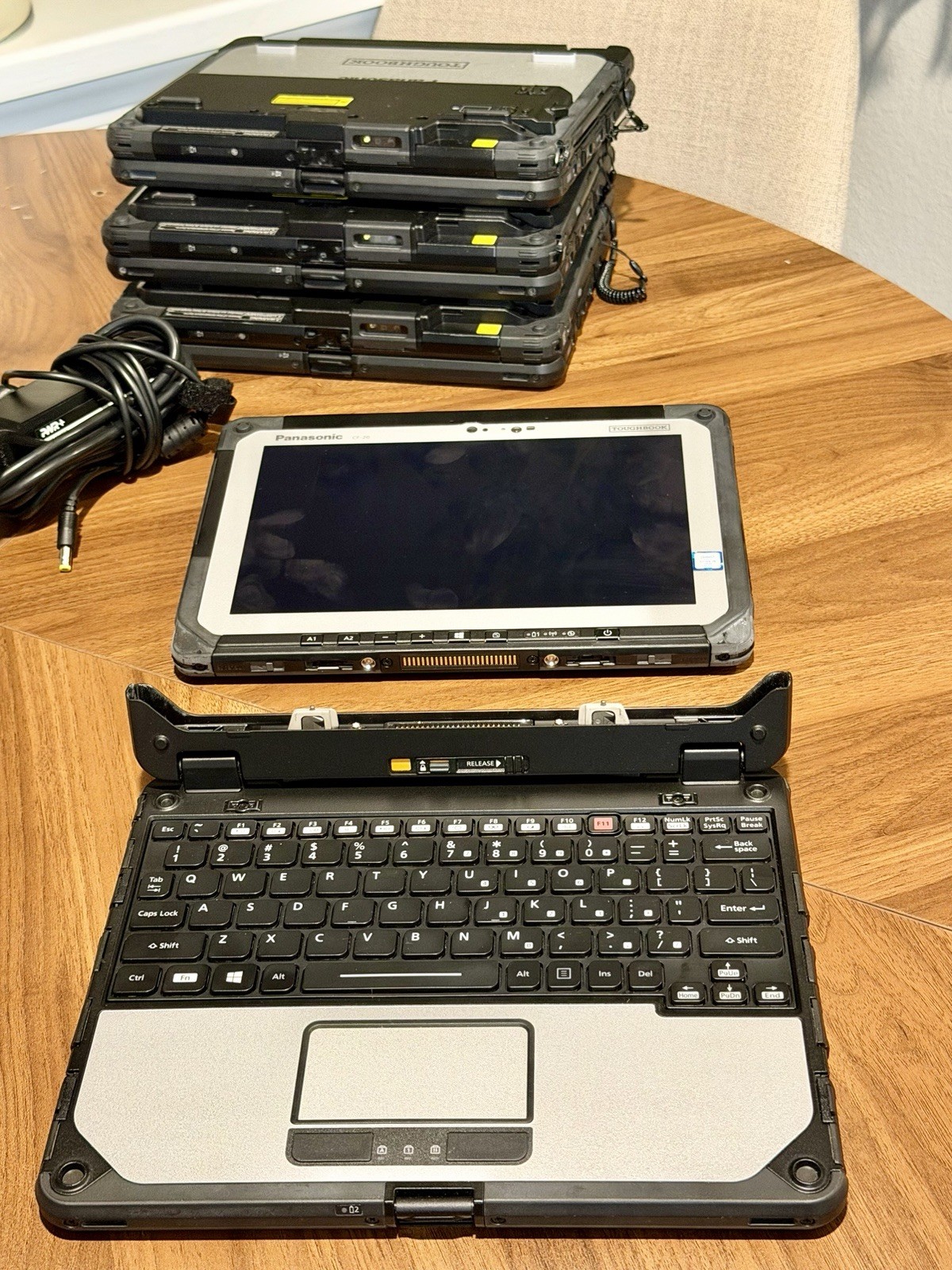 Panasonic Toughbook CF20 Core i5 7Y57 1.20GHz 8GB RAM 512GB SSD Win 11 Pro