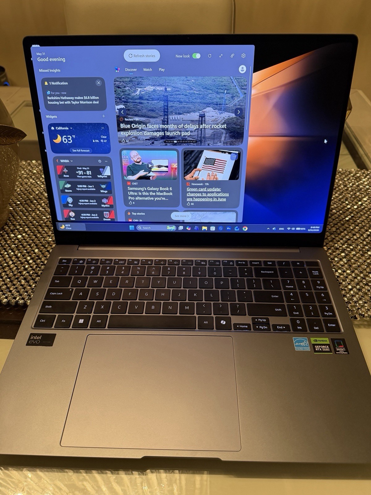 Samsung Galaxy Book4 Ultra 16″ Ultra 9 185H 32GB DDR5 1TB SSD RTX 4070 Win11H