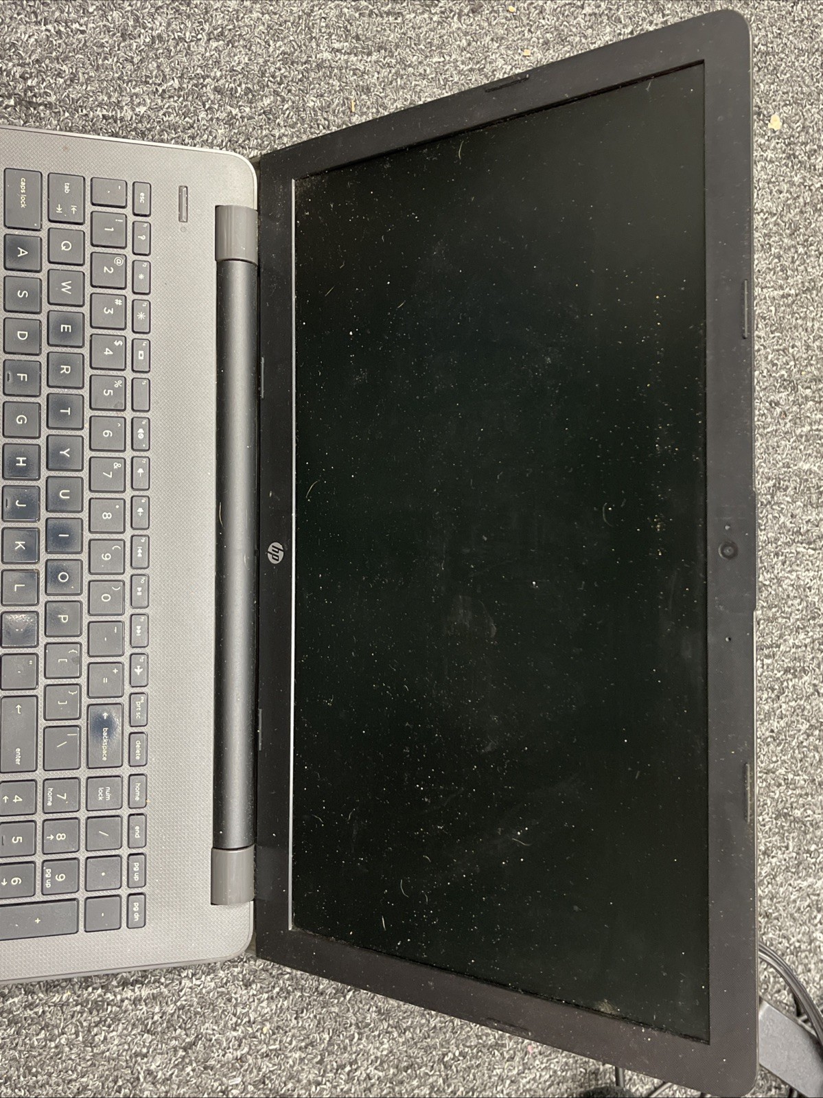 HP Pavilion 3168NGW 15.6” i5-7200U NO RAM– AS-IS Parts Only