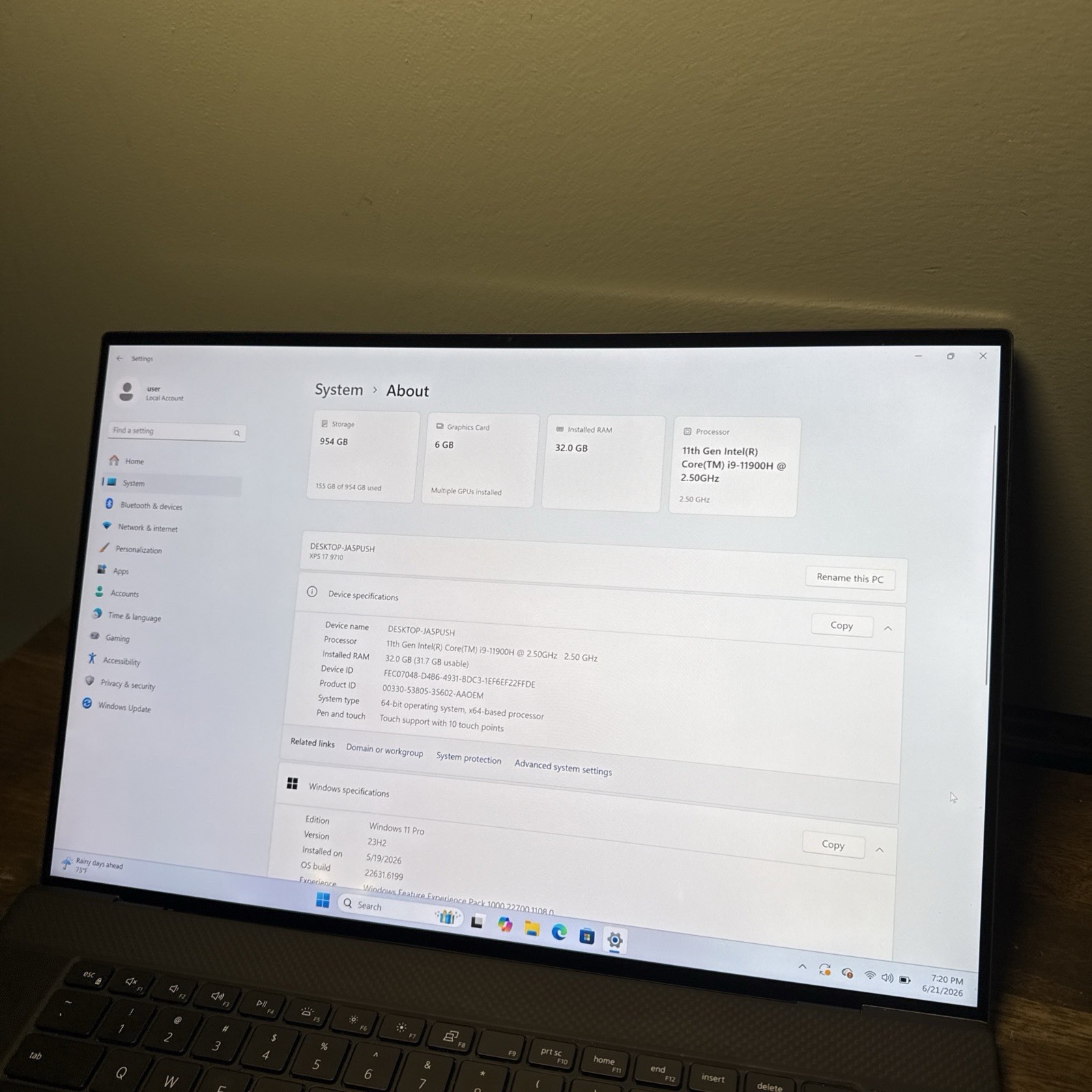 Dell XPS 17 9710 UHD+ TOUCH i9-11900H 2.50GHz 32GB 1TB SSD RTX 3060 Very Good
