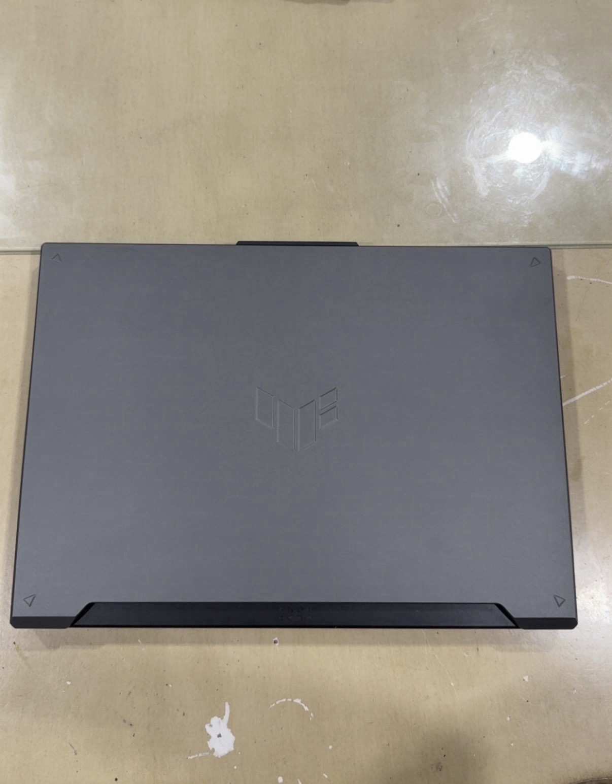 ASUS TUF Gaming A16 Laptop AMD Ryzen 7 7445HS RTX 4050 16GB 512GB SSD 16″ 145Hz