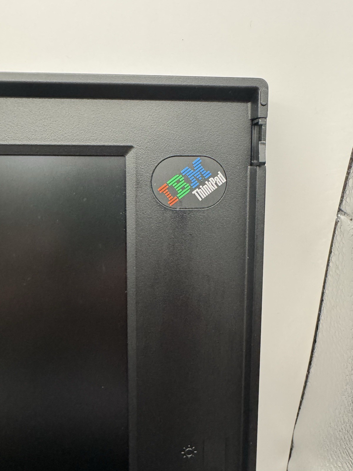 Rare Vintage IBM ThinkPad 365X Pentium  LAPTOP WINDOWS 95